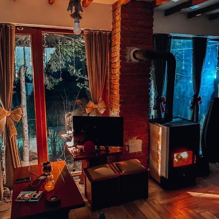 Cece'S Home มาโวรโว ภายนอก รูปภาพ